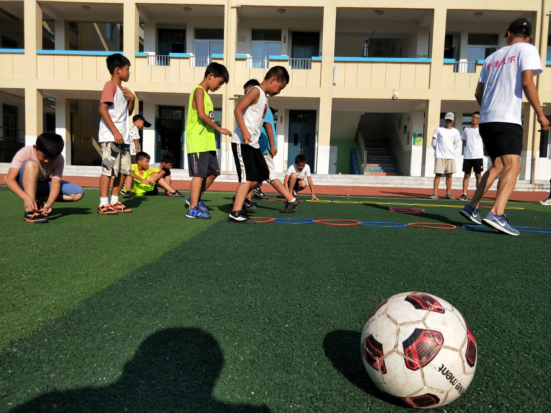 南京晓庄学院体育学院"行知足球fc"暑期社会实践活动