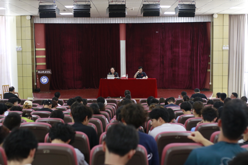 我院举办“体育文化的内涵与价值...